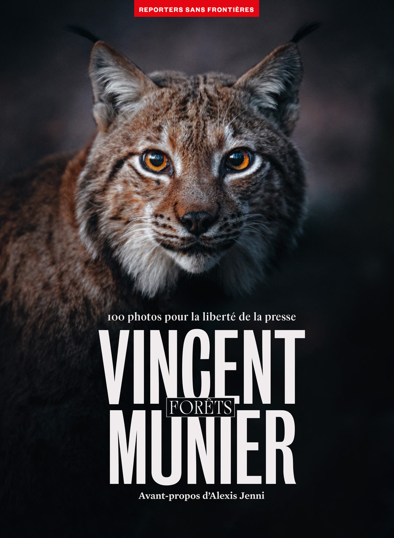 Album 82- 100 photos de Vincent Munier pour la liberté de la presse - 82 - Vincent MUNIER, Alexis Jenni - REPORTERS FRONT